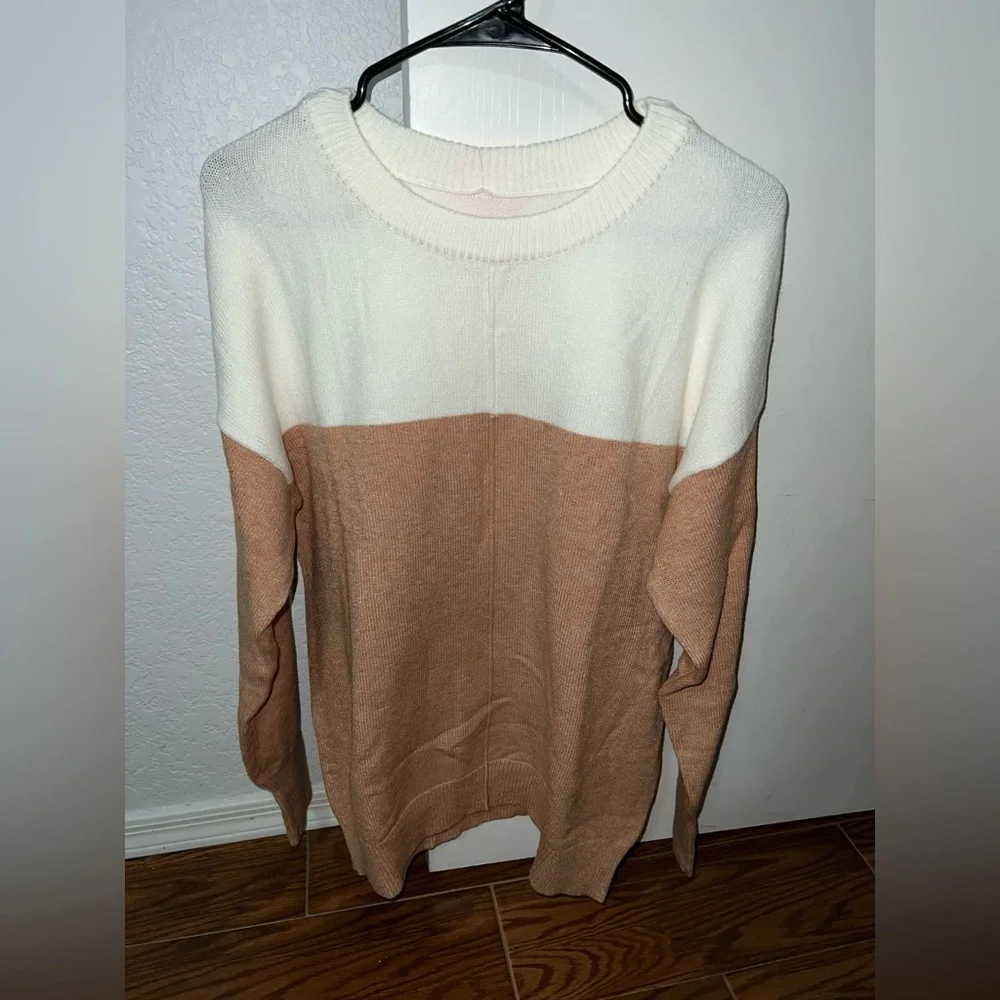 Sweater - Picture 1 of 6